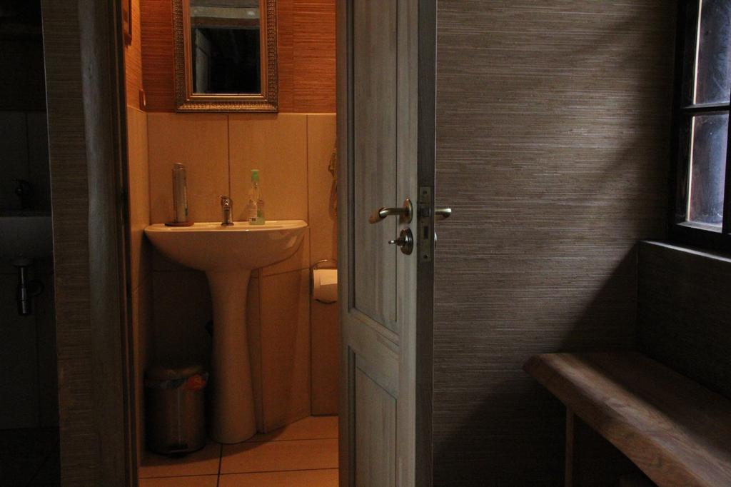 Chill Inn Bernāti Dış mekan fotoğraf